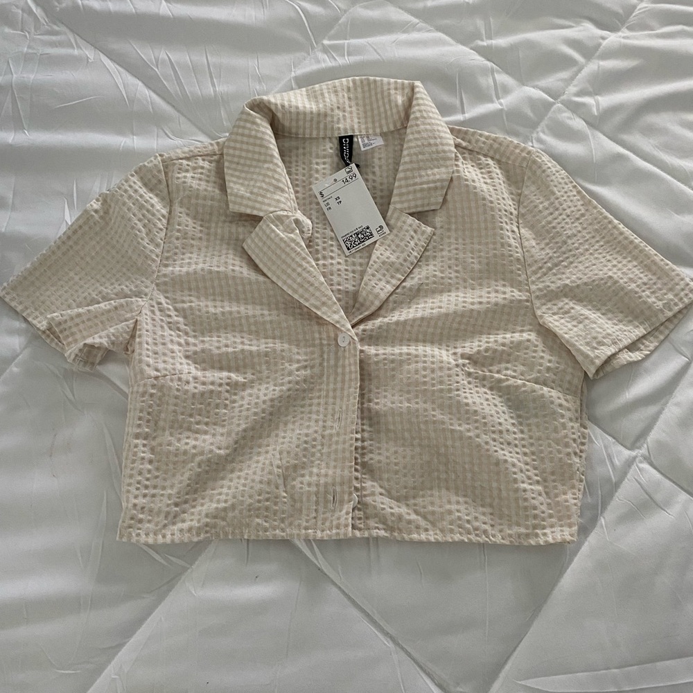 Cropped Cream Button-up Blouse